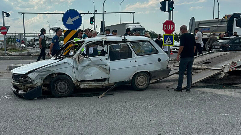 Kütahya Da Kazada Ikisi De Yeşil Işıkta Geçtiğini Iddia Etti (2)