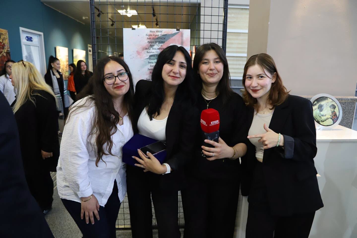Kütahya Dumlupınar’da Türkiye’nin En Iyi Üniversite Radyosu Ödülü4