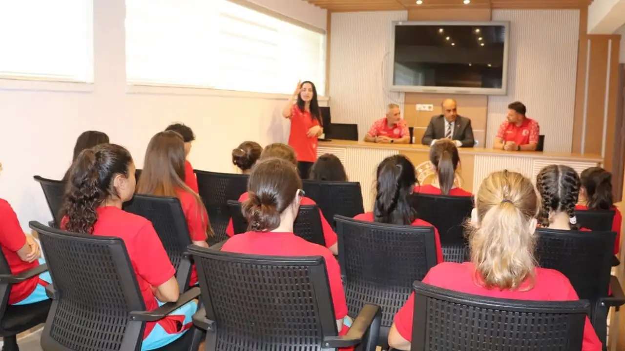 Kütahya Tavşanlı’da Milli Takım Adaylarından Ziyaret 1