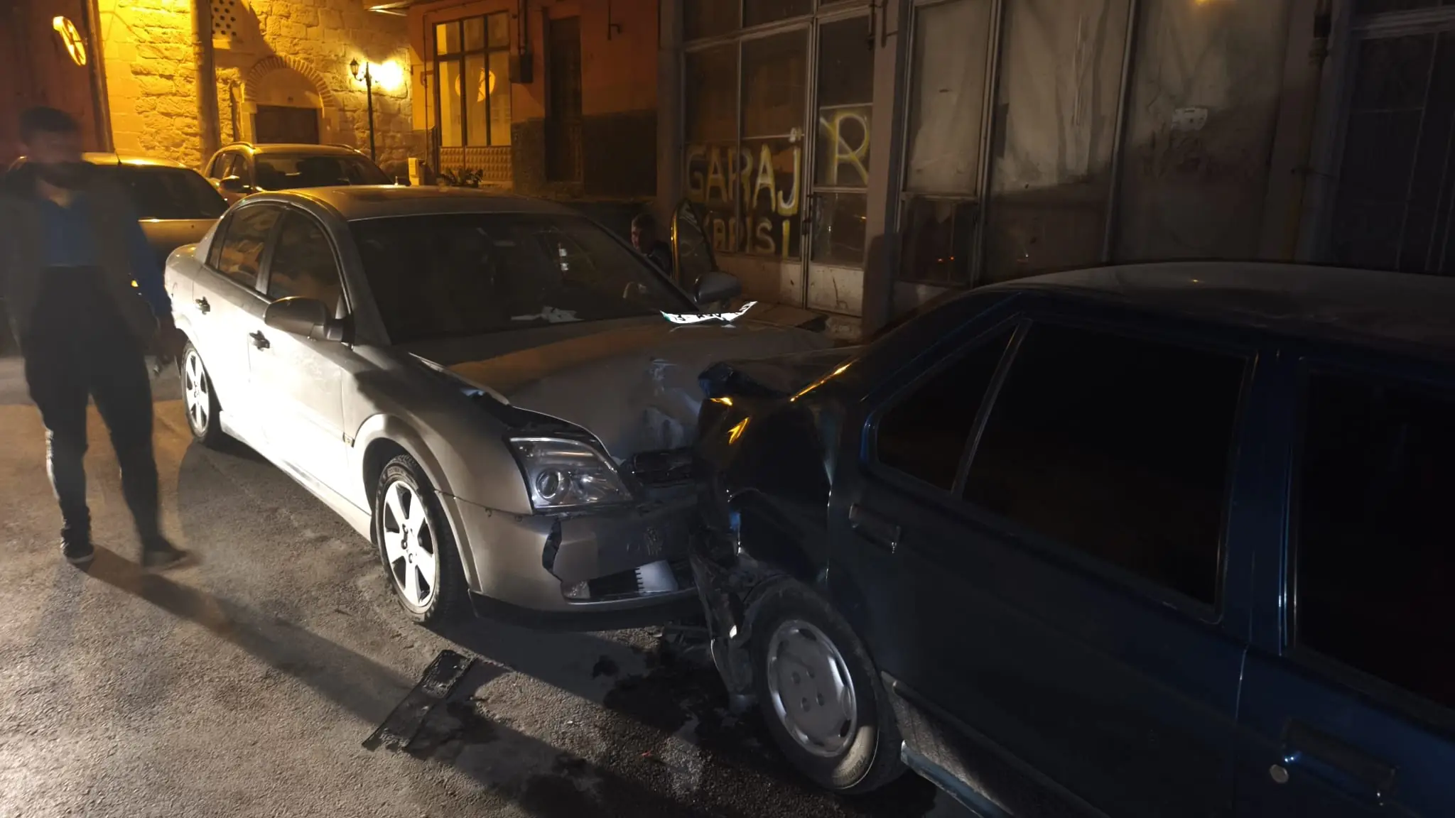 Kütahya’da 4 Aracın Karıştığı Zincirleme Trafik Kazası 1