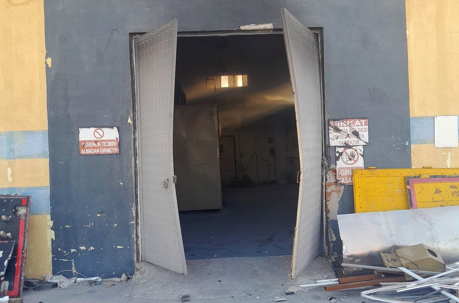 Kütahya'da Alüminyum Işleme Tesisinde Patlama, Yaralılar Var (2)