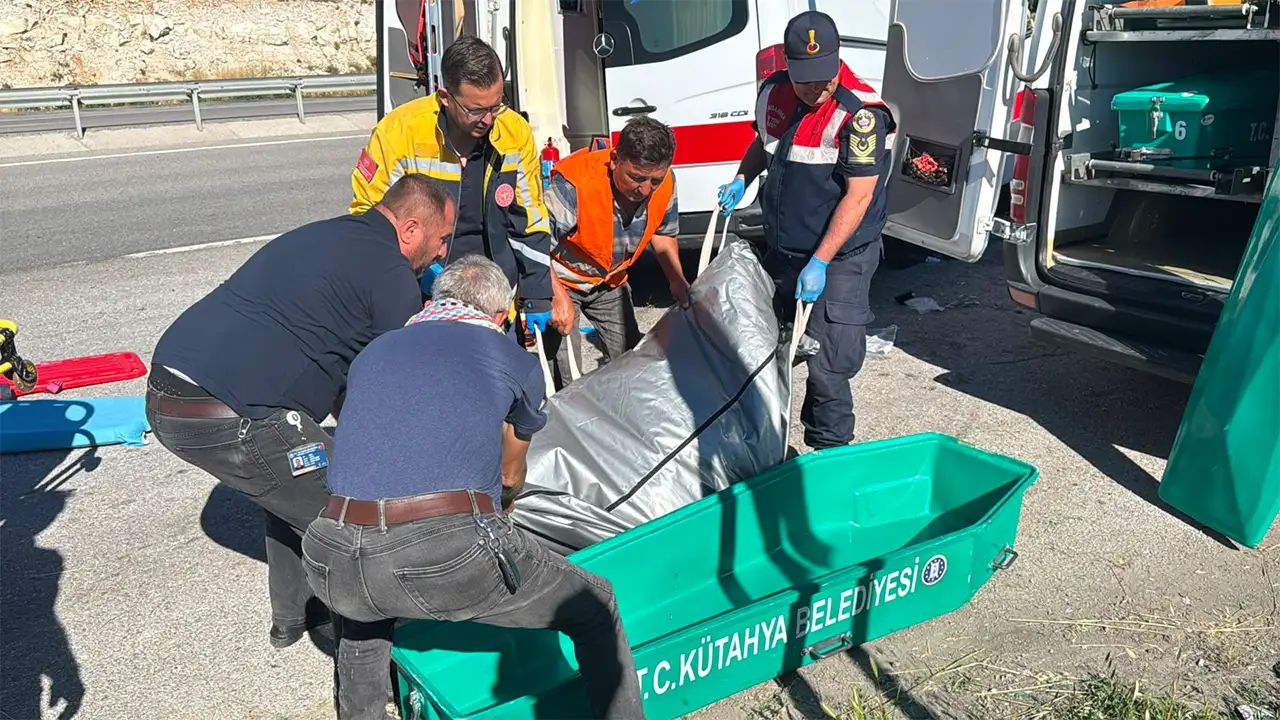 Kütahya'da Ambulans Kazası, Ölü Ve Yaralılar Var9