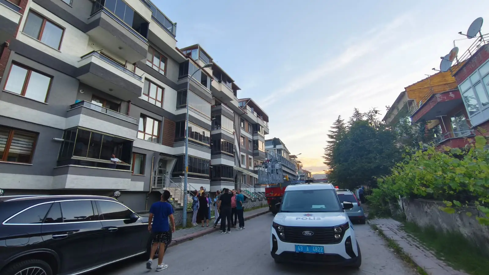 Kütahya’da Apartman Dairesinde Yangın Paniği2