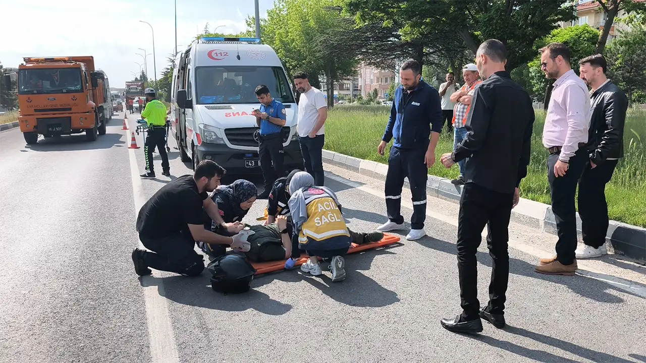 Kütahya’da Çevre Yolunda Kaza 2 Yaralı3