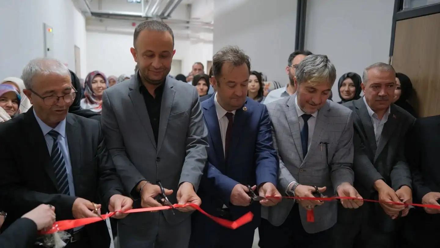 Kütahya’da El Emeği Ürünler Sergide Buluştu