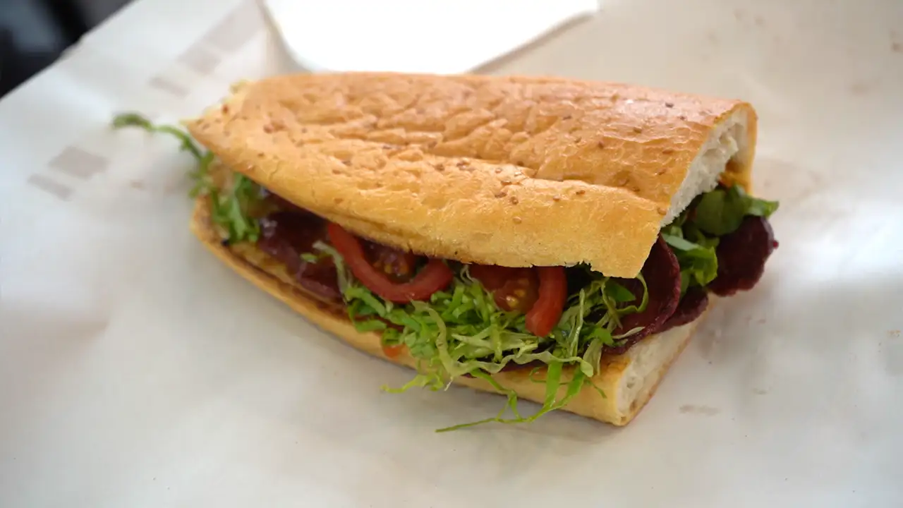 Kütahya’da Geleneksel Sucuk Ekmek Yeniden Zirvede5