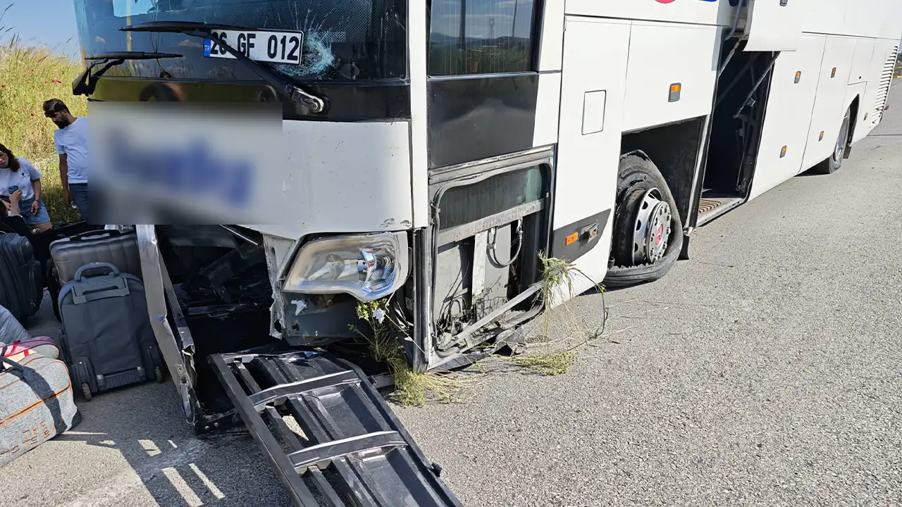 Kütahya’da Kaza Ucuz Atlatıldı, Facidan Dönüldü3