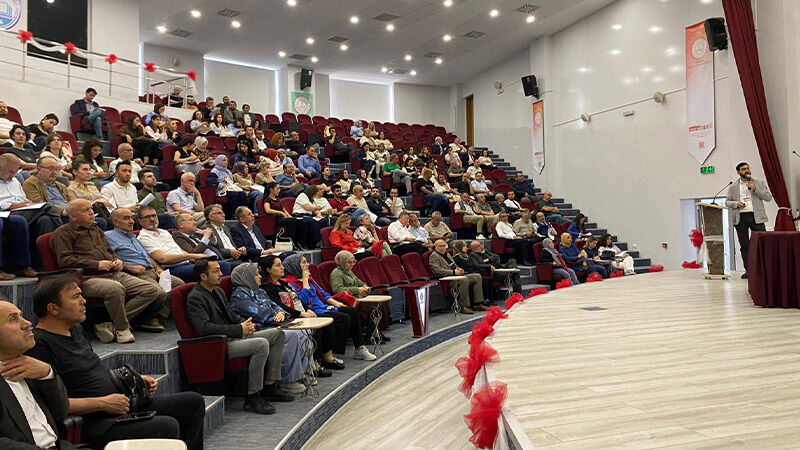 Kütahya’da Öğretmenlere Sosyal Destek Modeli Anlatıldı (1)