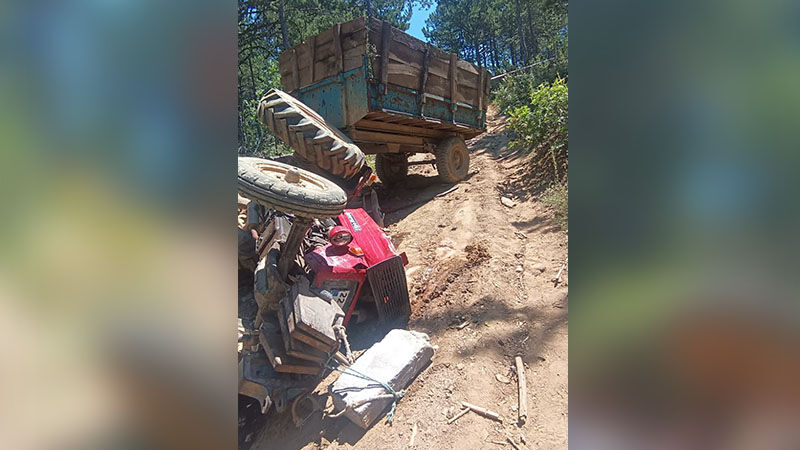 Kütahya'da Orman Yolunda Traktör Kazası, Ölü Ve Yaralılar Var (3)