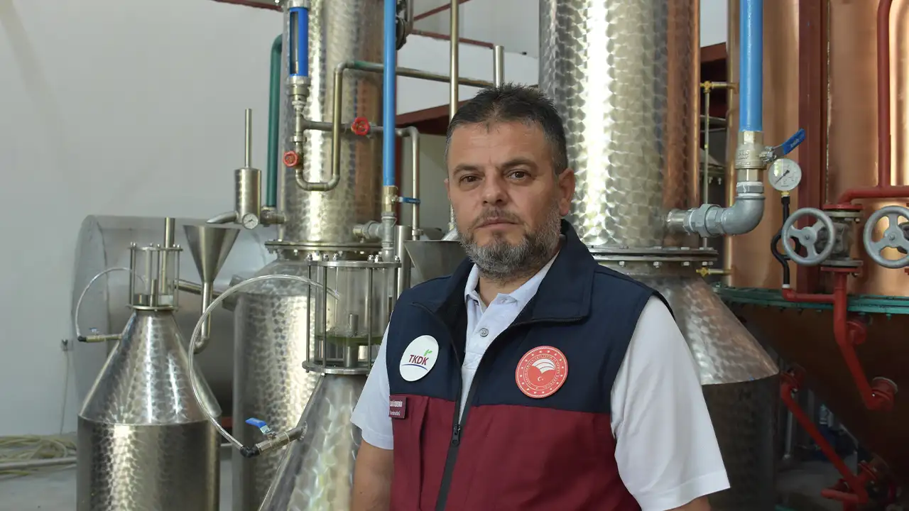Tkdk Desteğiyle Köyüne Gül Yağı Tesisi Kurdu 5