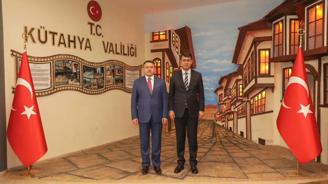 Uşak Valisi Kartal'dan Vali Işın'a Ziyaret 2