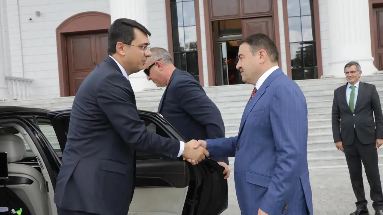 Uşak Valisi Kartal'dan Vali Işın'a Ziyaret