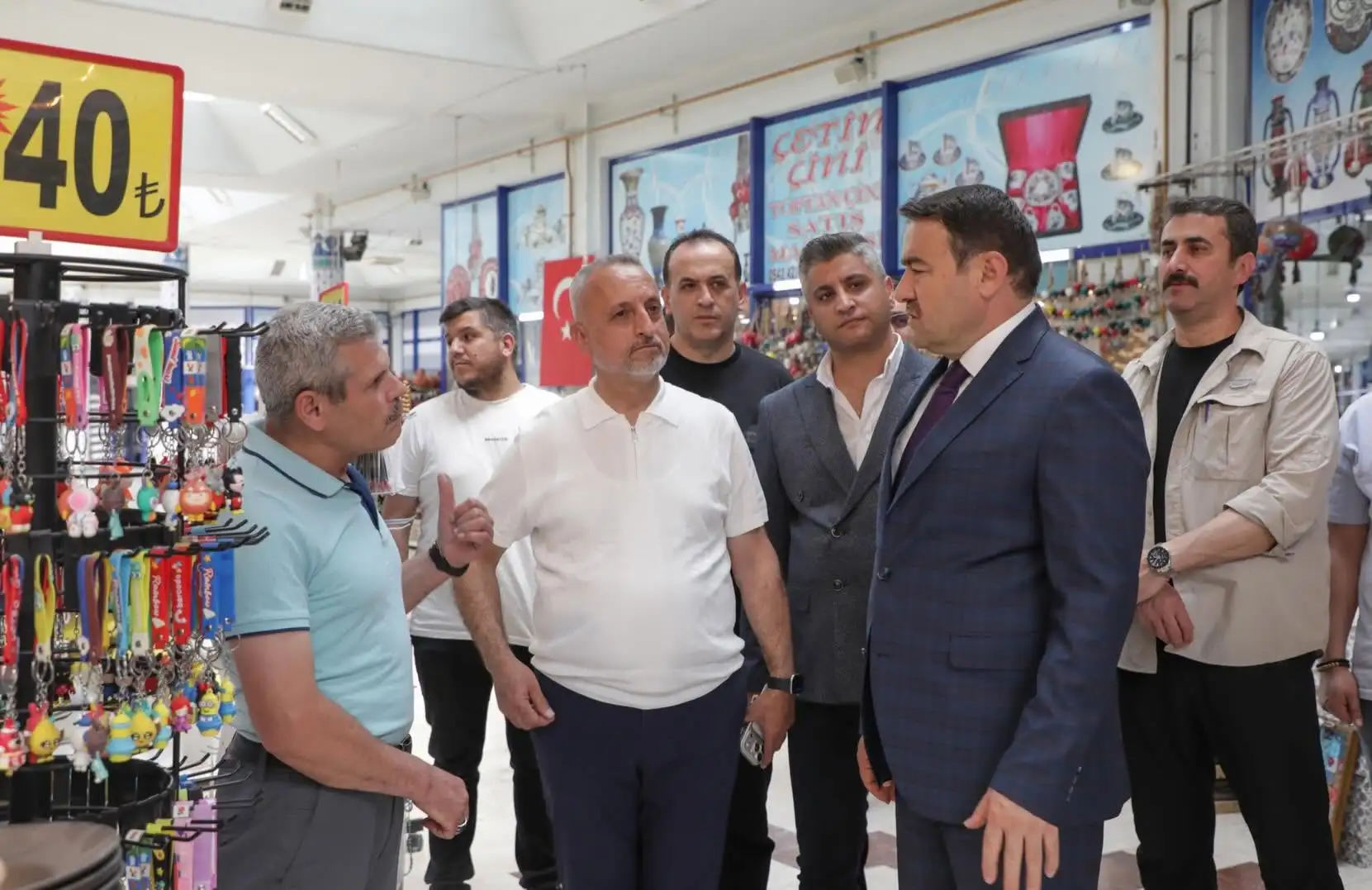 Vali Işın’dan Kervansaray Çiniciler Çarşısı’na Ziyaret 2