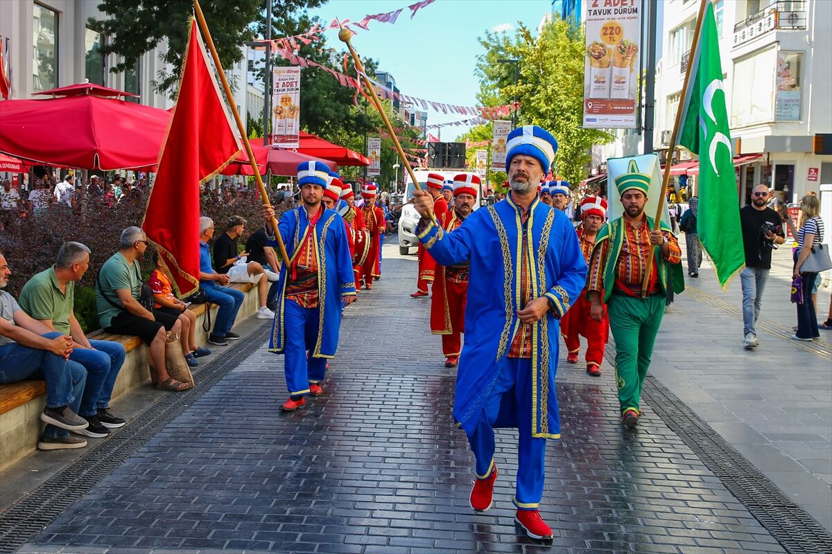 25 Çocuk İçin Toplu Sünnet Töreni Düzenlendi (4)