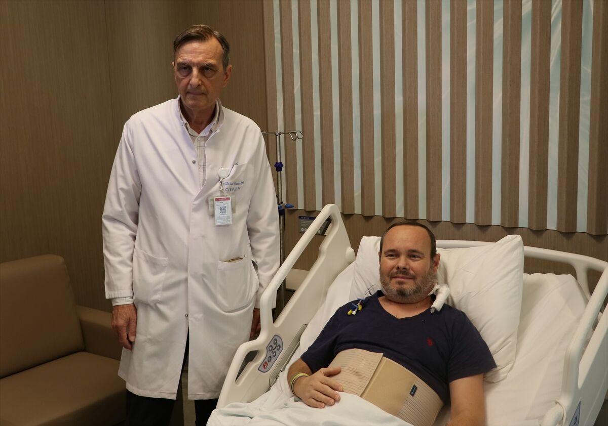Aynı Donörden Iki Böbrek Nakliyle Yeni Hayata Başladı (2)