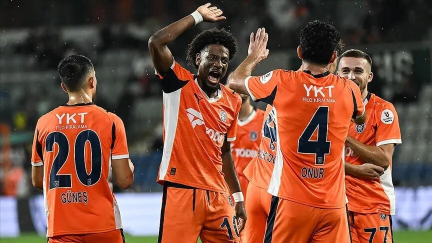 Başakşehir Tur Için Finlandiya Deplasmanında Sahaya Çıkıyor-1