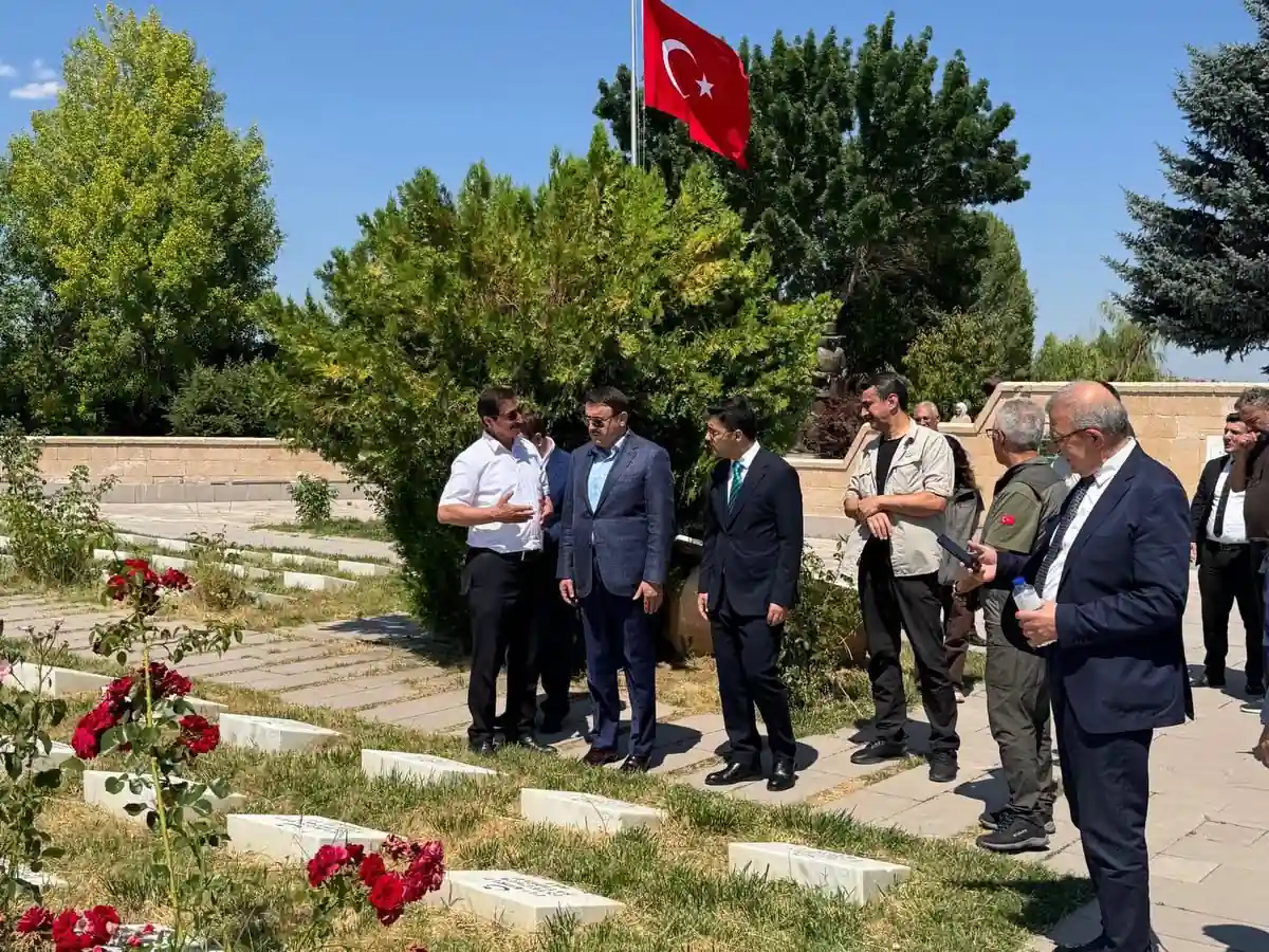 Kütahya Dumlupınar’da Şehitlik Ve Müze Incelendi 1