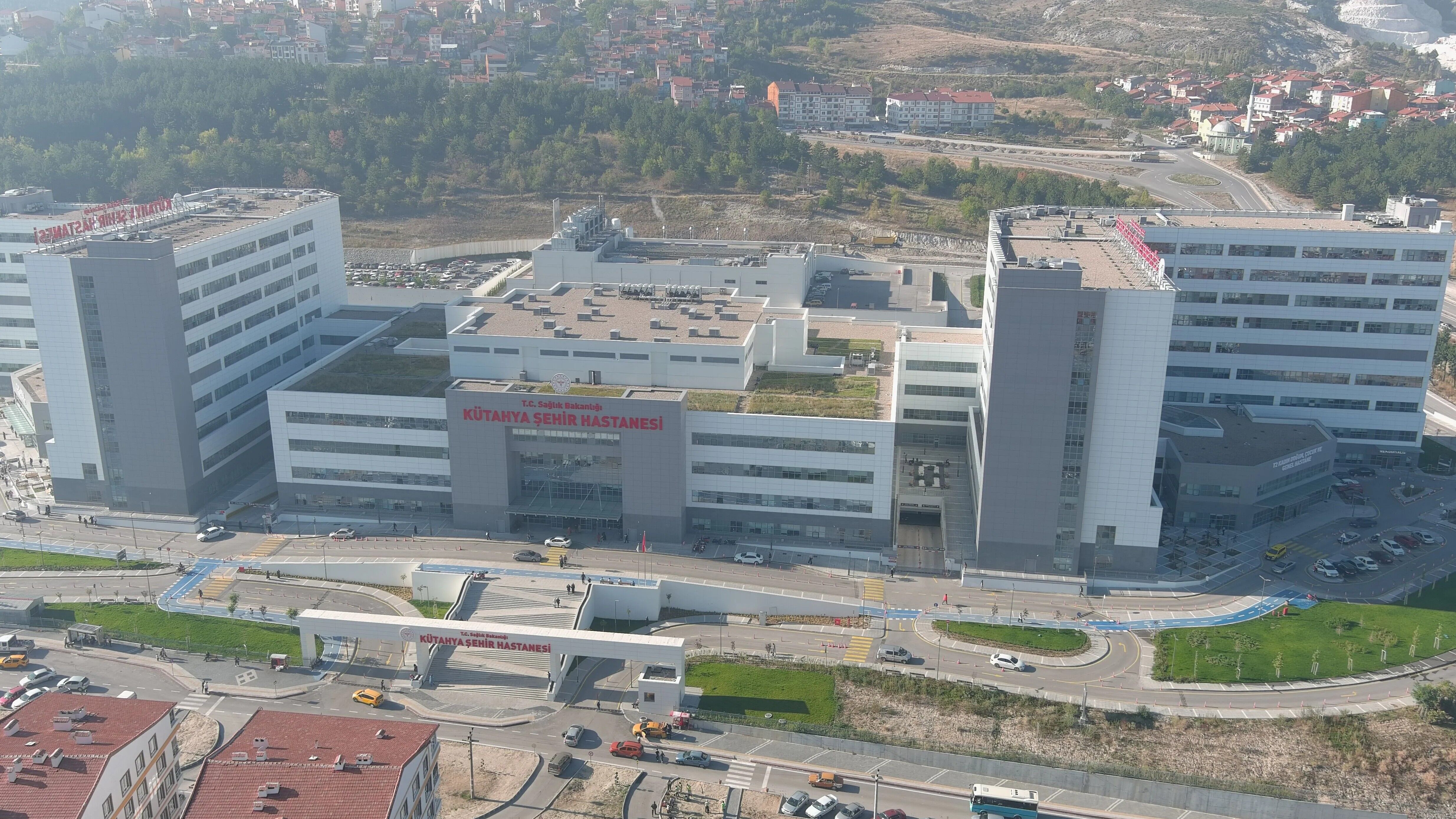 Kütahya Şehir Hastanesi'nde Ileri Teknoloji Ameliyat (1)-1