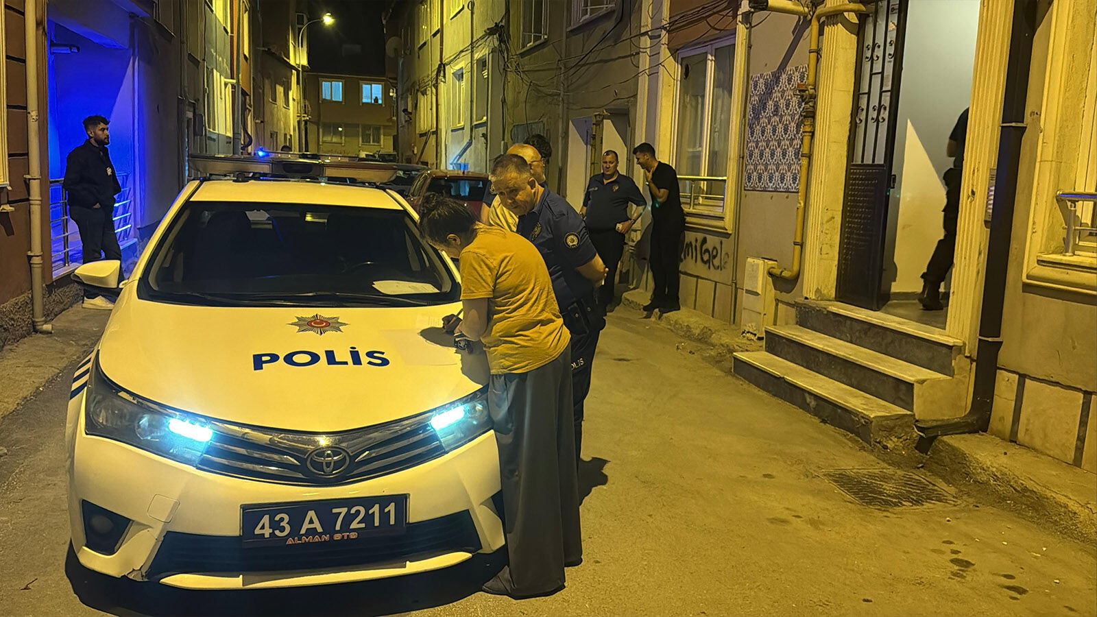 Kütahya’da 24 Yaşındaki Genç Evde Ölü Bulundu (4)