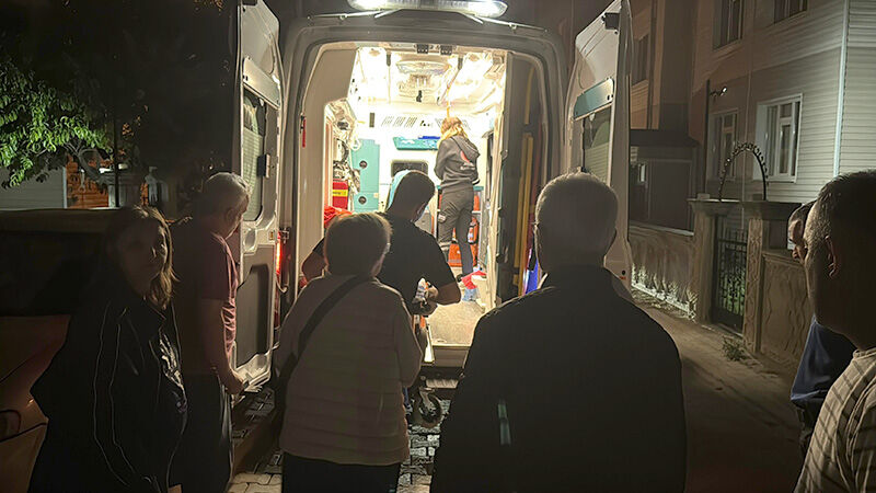 Kütahya’da Düşerek Evde Mahsur Kaldı Ekipler Kurtardı (5)