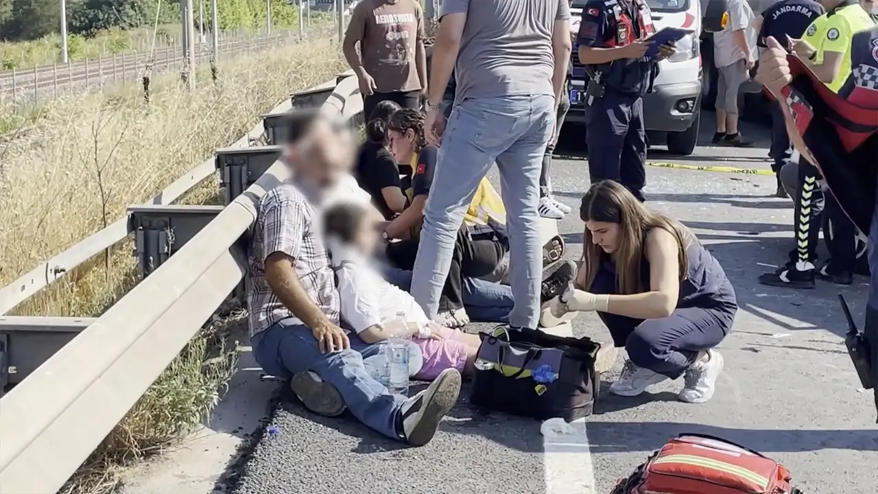 Kütahya’da Görevli Sağlıkçı Aileden, Sakarya’da Hayat Kurtaran Müdahale6