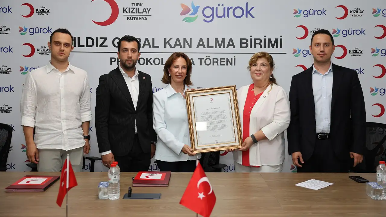 Kütahya’da Gürok Grup’tan Kızılay’a Anlamlı Bağış6