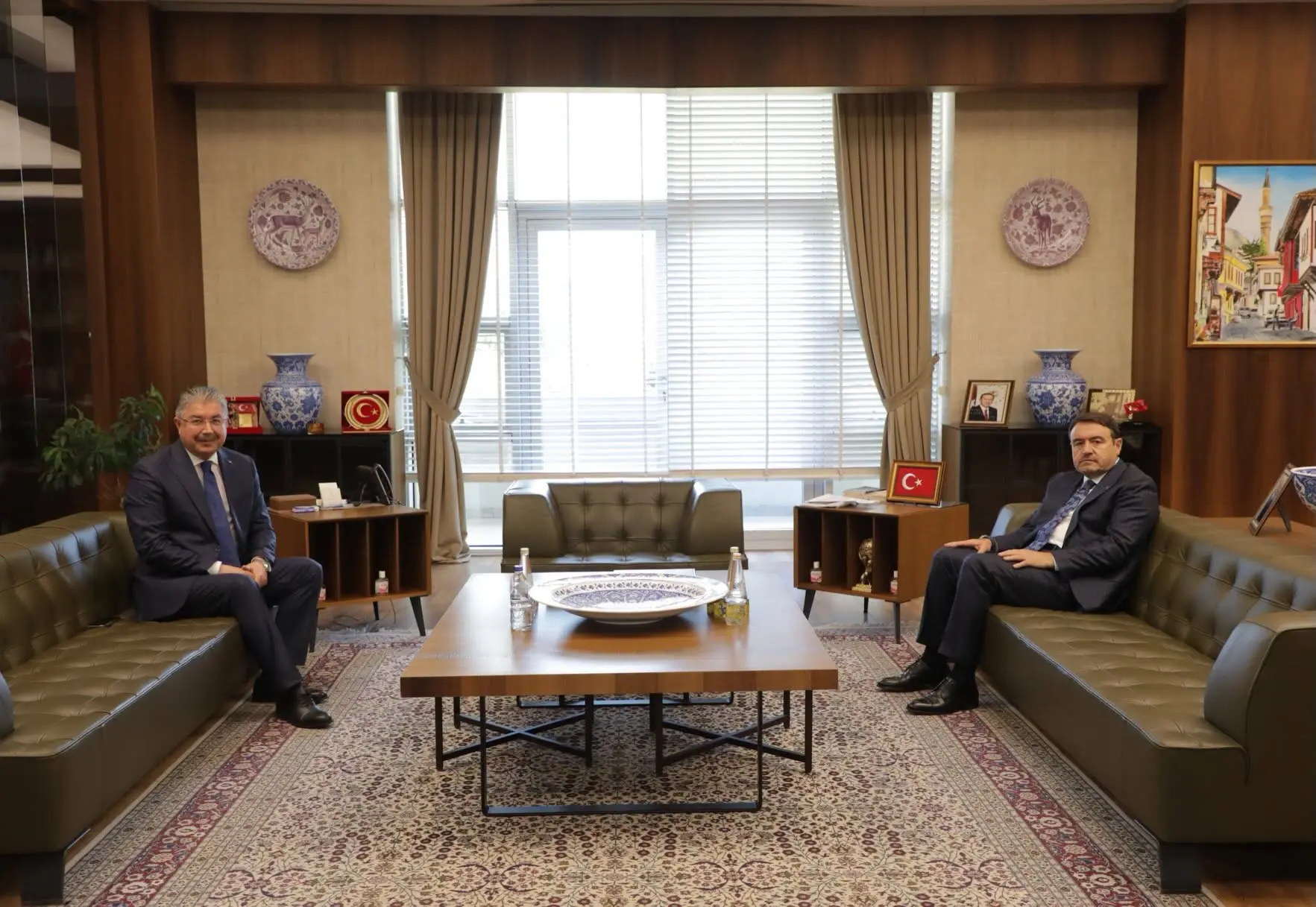 Kütahya’da Iki Validen Önemli Görüşme (1)