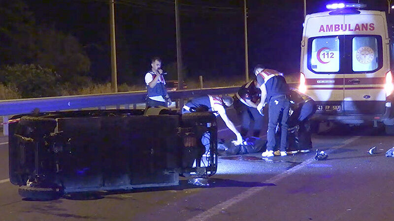Kütahya'da Motosikletle Elektrikli Bisiklet Çarpıştı 1 Ölü, 1 Yaralı (6)