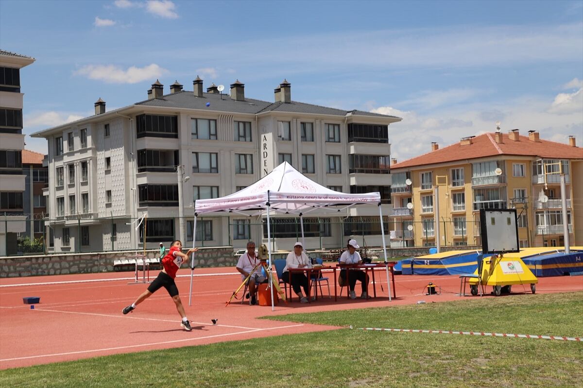 Kütahya'da Naili Moran Atletizm Yarışmaları Tamamlandı (2)