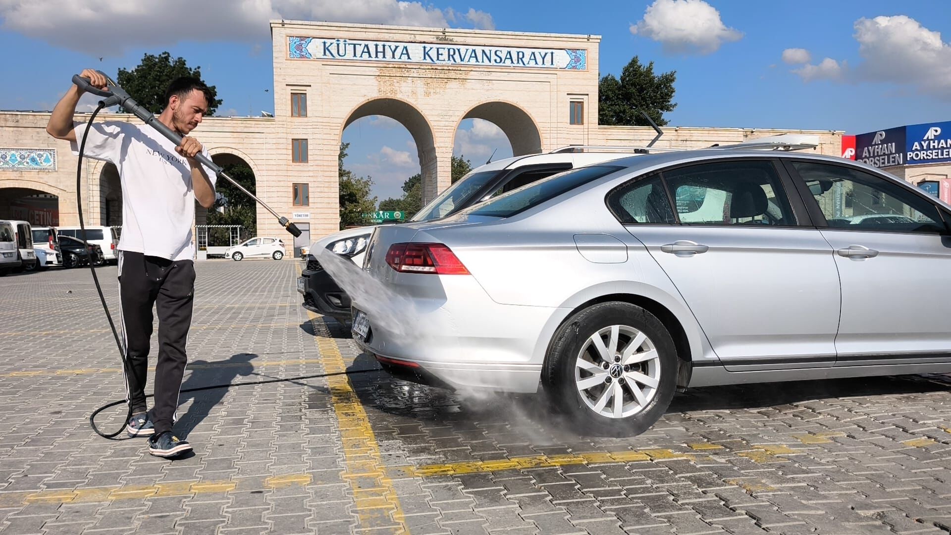 Kütahya’da Seyyar Oto Yıkama Dönemi Başladı (2)