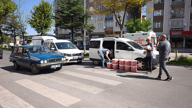 Kütahya’da Yaya Geçidinde Zincirleme Kaza (6)