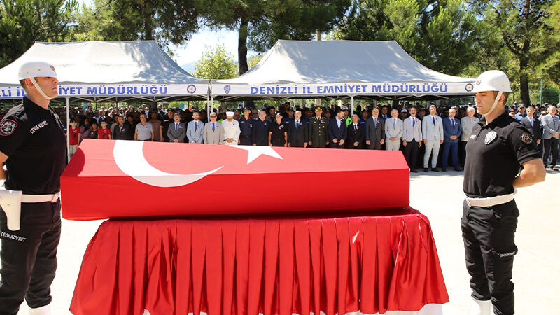 Kütahyalı Polis Memuru Görev Başında Yaşamını Yitirdi (3)