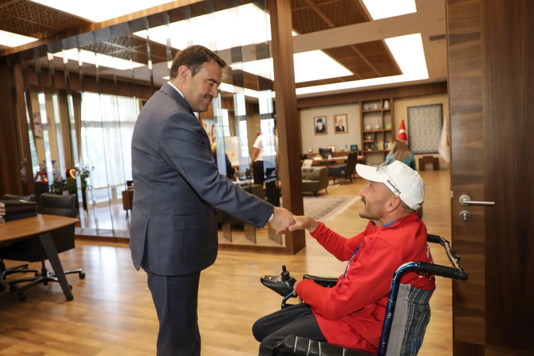 Kütahya’nın Başarılı Sporcuları Valilikte Ağırlandı (3)