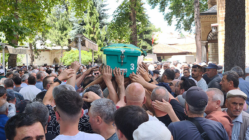 Kütahya'nın Sevilen Ismi Toprağa Verildi (8)
