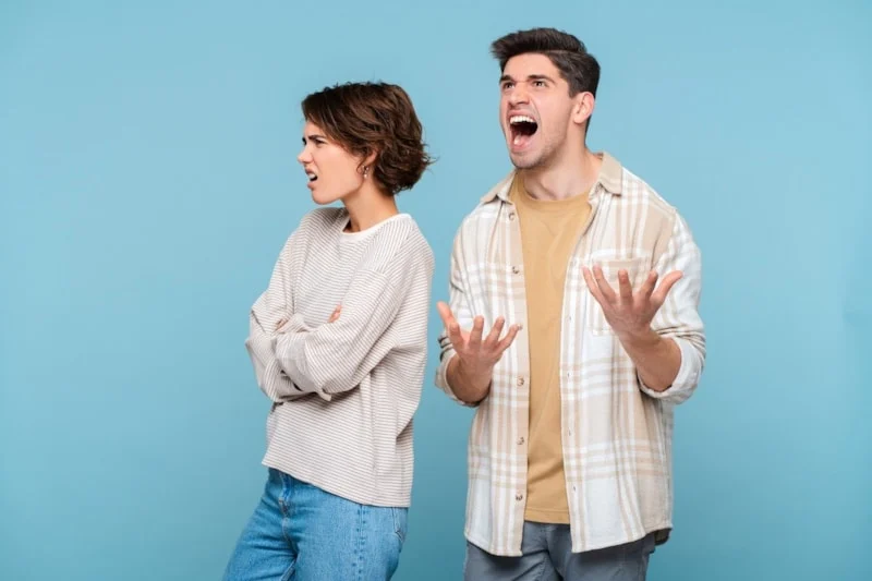 Sürekli Tartışan Çiftler Neden Ayrılamıyor?5
