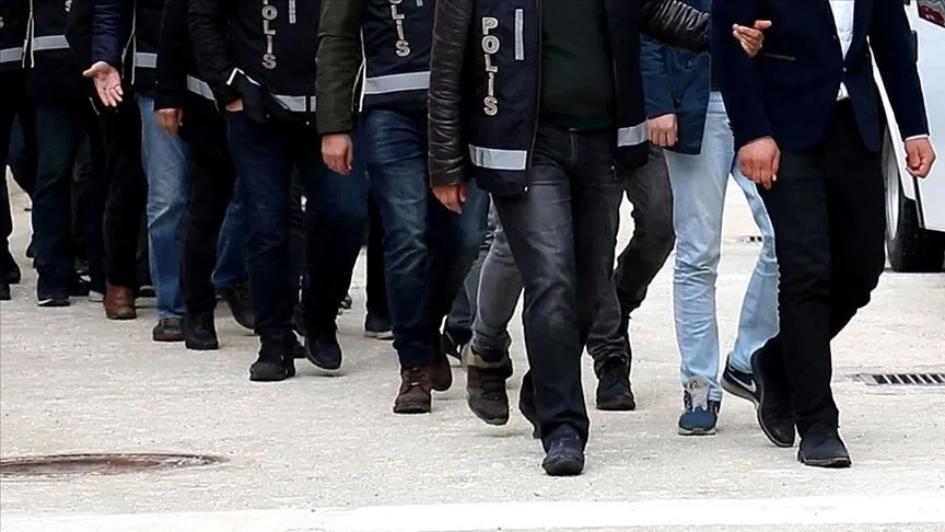Üç Ilde Eş Zamanlı Operasyon 112 Şüpheli Hakkında Işlem (1)-1