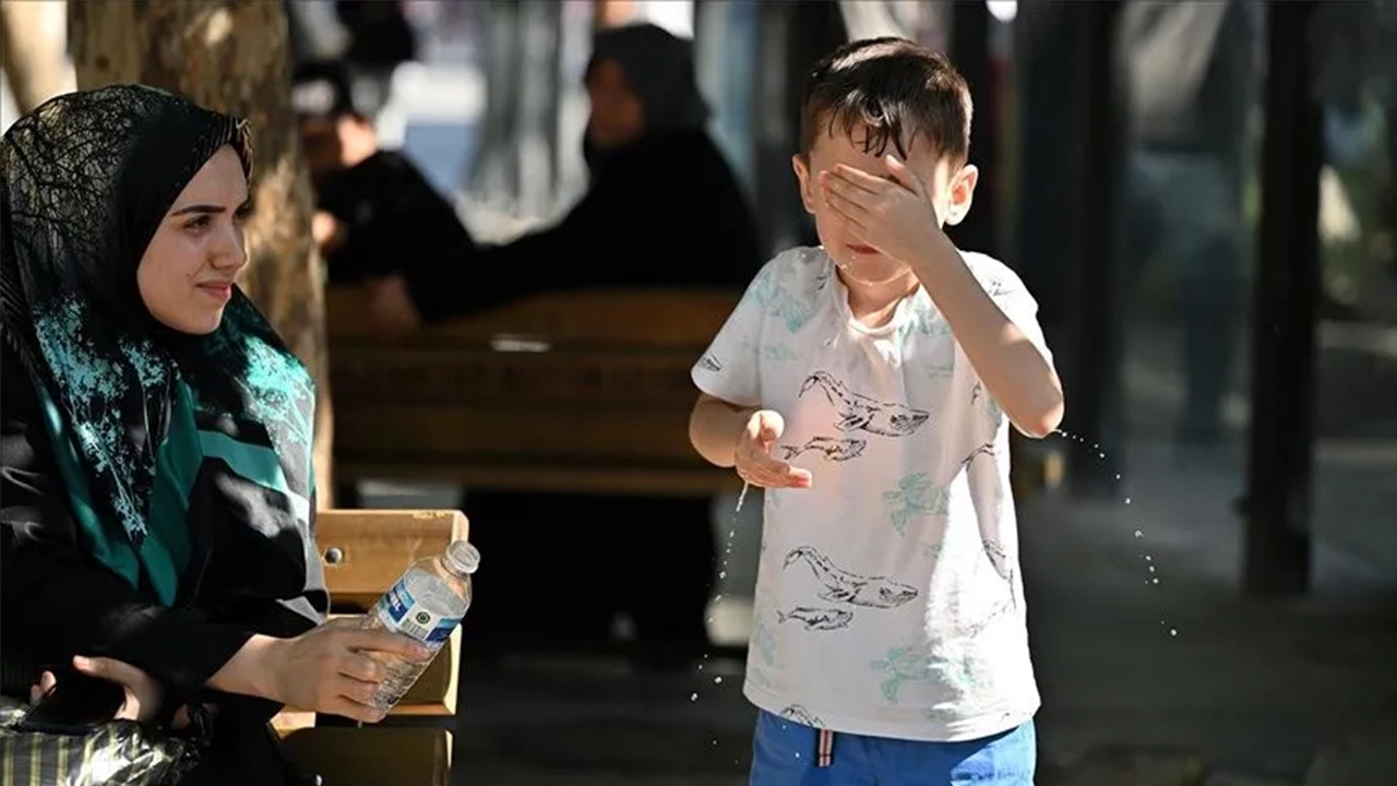 Yurt Genelinde Yüksek Sıcaklıklar Devam Ediyor