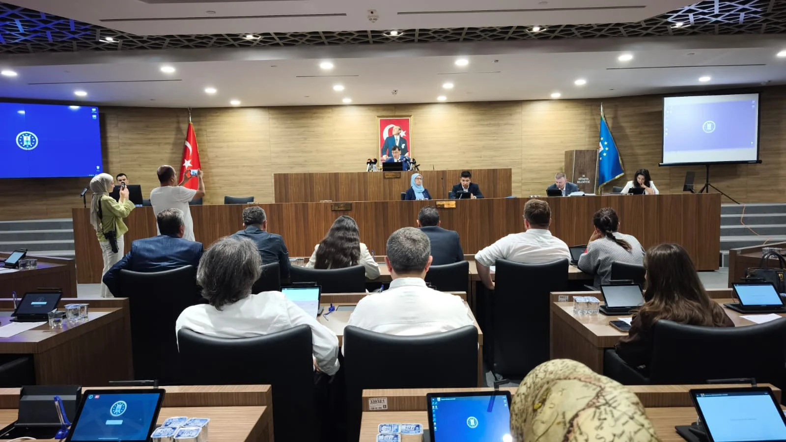 Kütahya Belediye Meclisi, Gündem Maddelerini Karara Bağladı 1