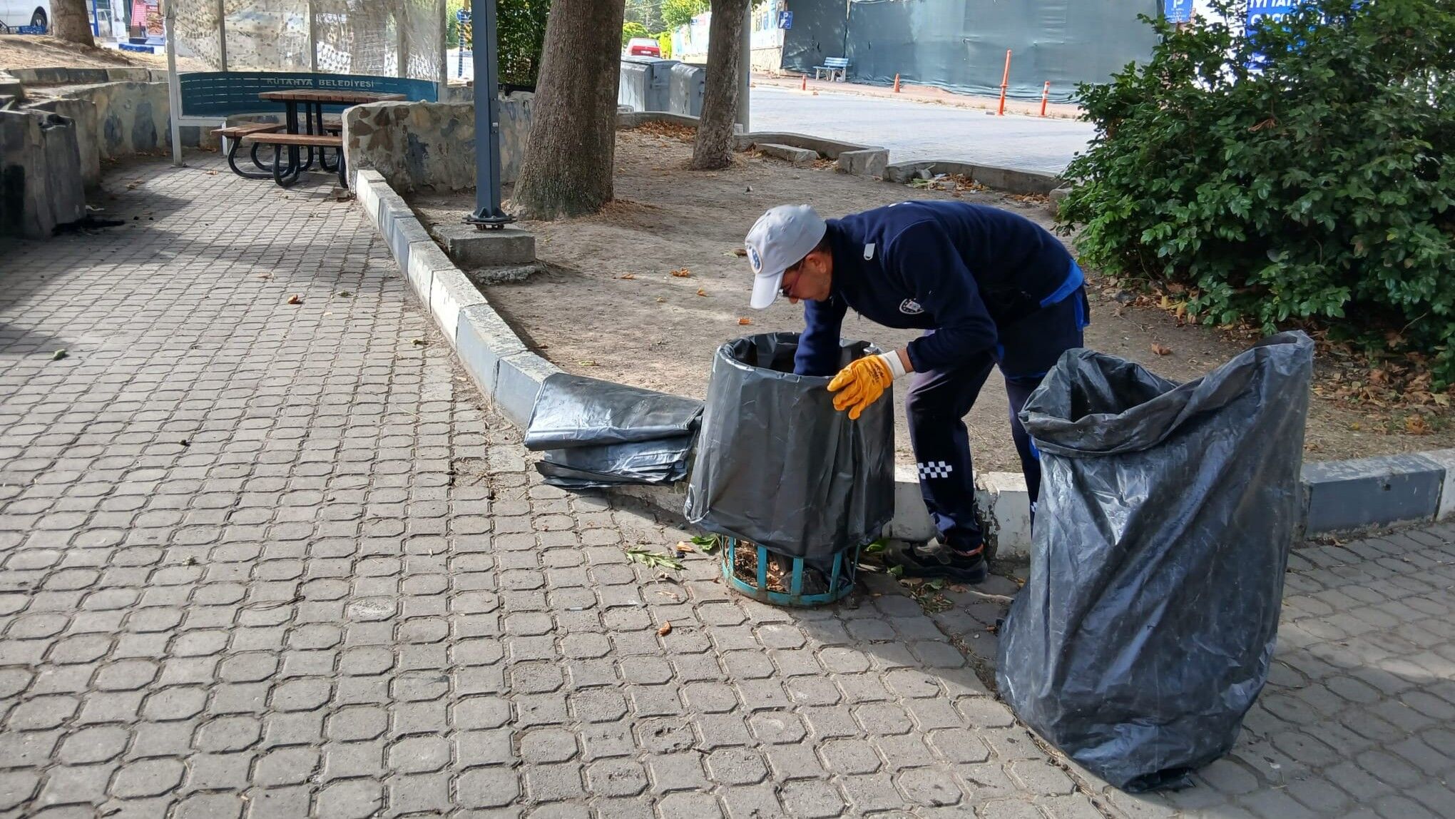 Kütahya Ilıca Kaplıcaları’nda Temizlik Çalışması Yapıldı (1)