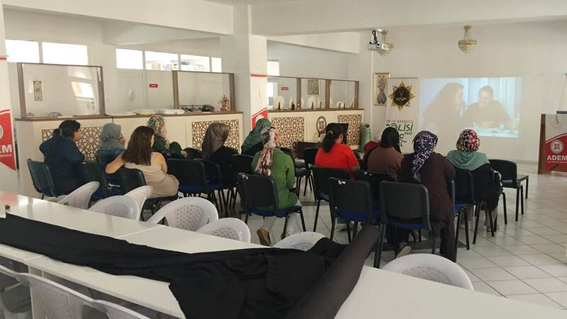 Kütahya Polisinden Uyuşturucuya Karşı Bilgilendirme Seferberliği (1)