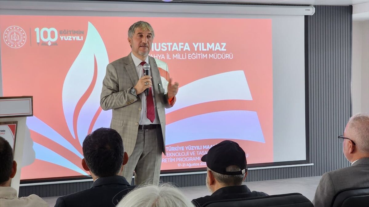 Kütahya Teknoloji Tasarım Öğretmenlerine Ev Sahipliği Yapıyor (3)