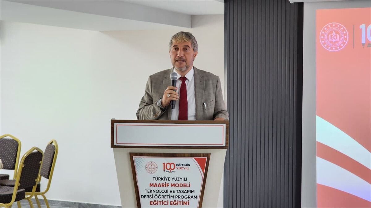 Kütahya Teknoloji Tasarım Öğretmenlerine Ev Sahipliği Yapıyor (4)