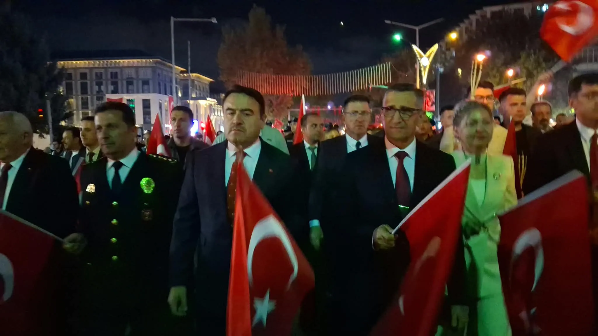 Kütahya’da 30 Ağustos Coşkusu Fener Alayı Ile Taçlandı 3