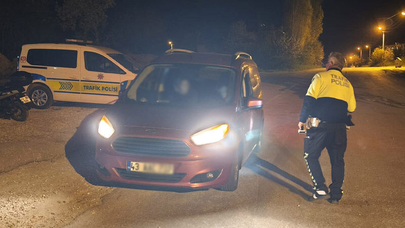 Kütahya’da Alkollü Sürücülere Yönelik Denetimler Devam Ediyor (4)