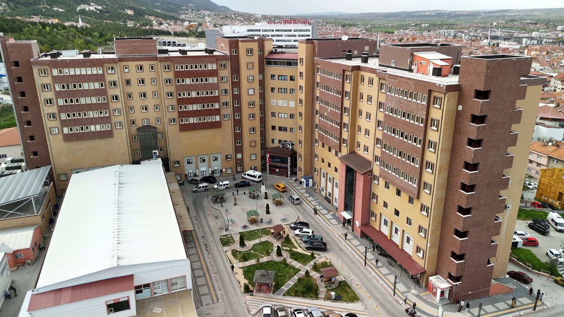 Kütahya’da Görev Yapan Genç Doktor Denizde Boğuldu (1)-1