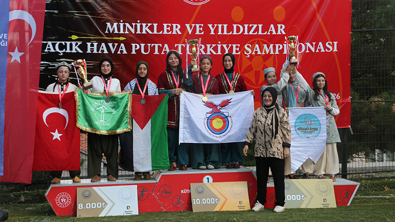 Kütahya’da Minik Okçular Hedefi 12’Den Vurdu (1)