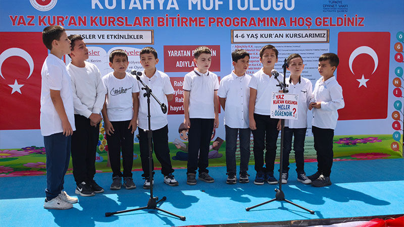 Kütahya’da Miniklerin Kur’an Kursu Bitirme Heyecanı (1)