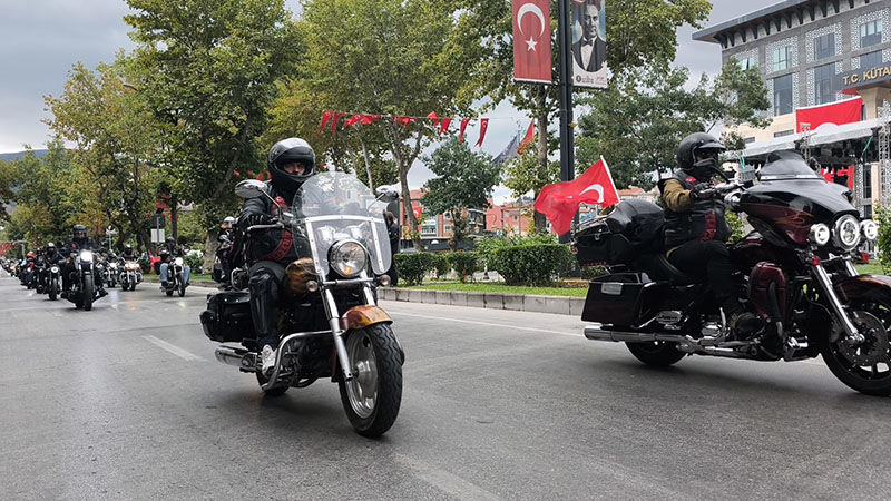 Kütahya’da Motosiklet Tutkunlarının 30 Ağustos Coşkusu (9)