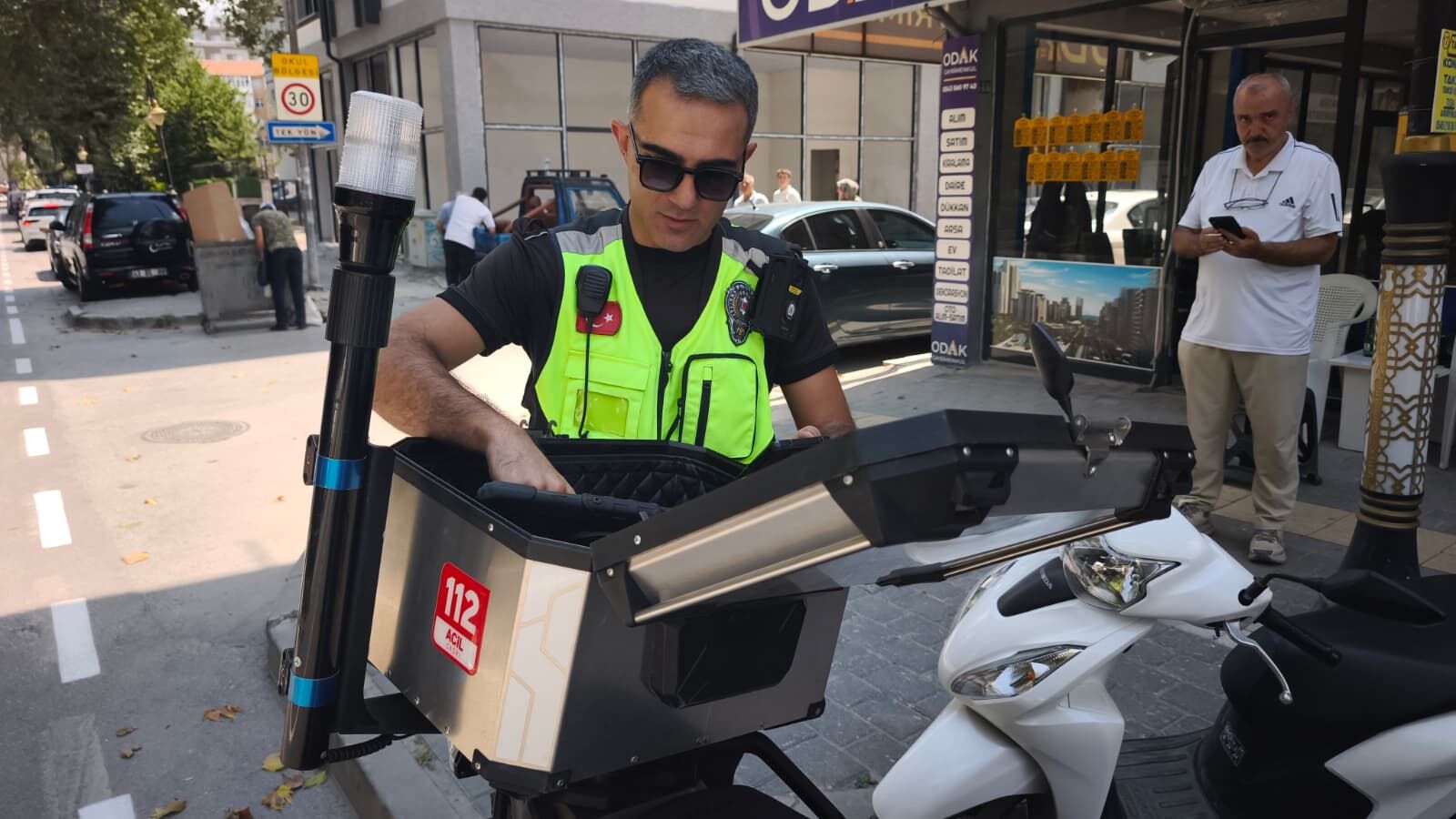 Kütahya’da Motosikletini Terkedip Yaya Kaçtı (1)