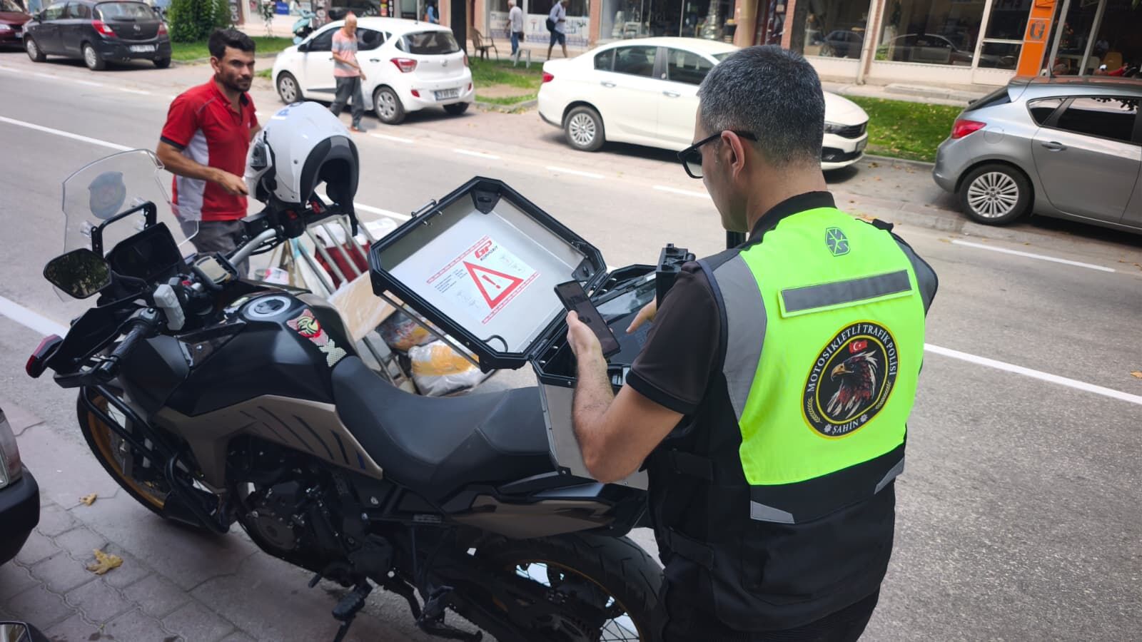 Kütahya’da Motosikletini Terkedip Yaya Kaçtı (5)